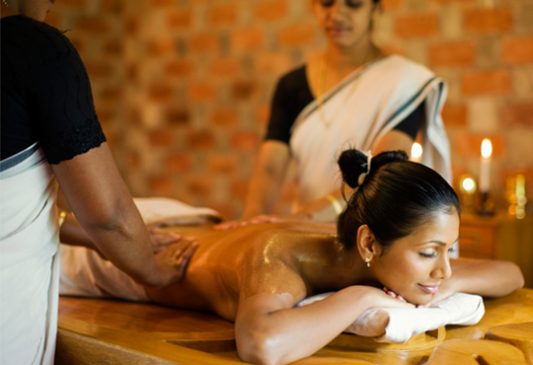Sarvanga Abhyanga (full body massage) Reva Nature Cure
